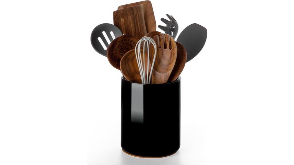 ceramic utensil holder design